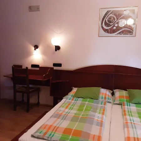 Guest house Pannon Panzio Restaurant