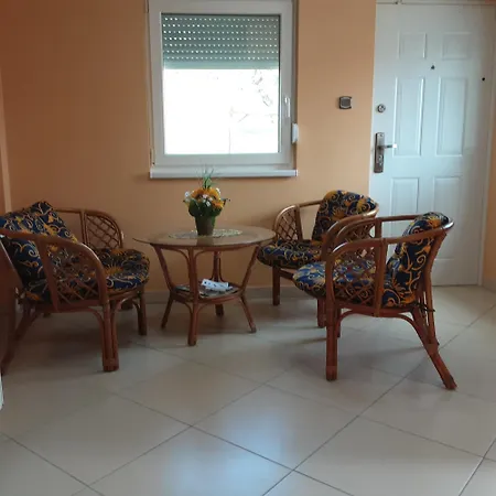 بيت ضيافة Pannon Panzio Restaurant *